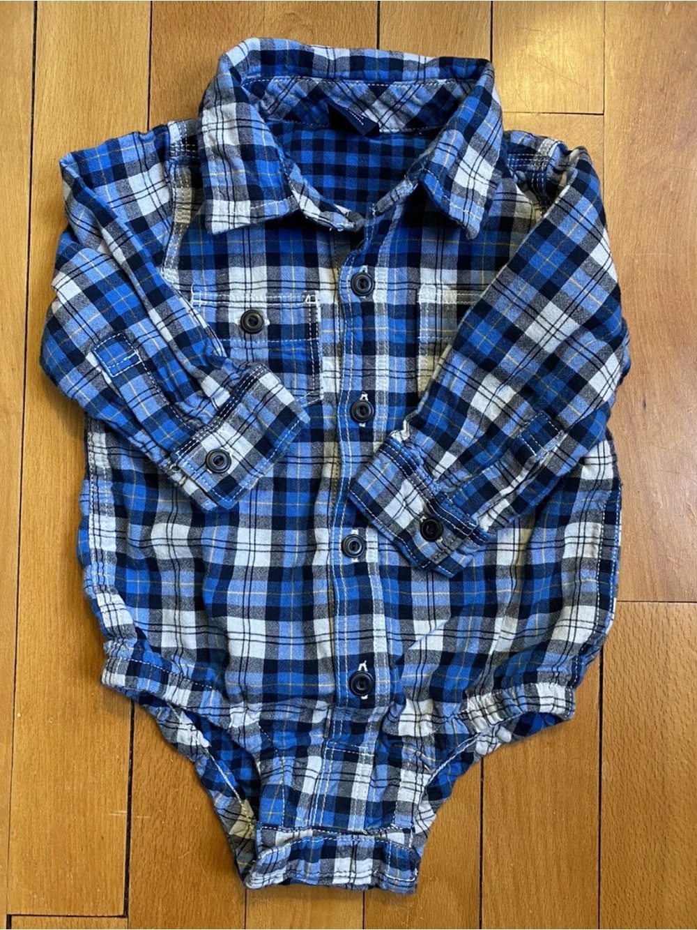 Baby Gap Baby Boy Button Up Plaid Flannel Bodysuit 6-12M Long Sleeve Blue